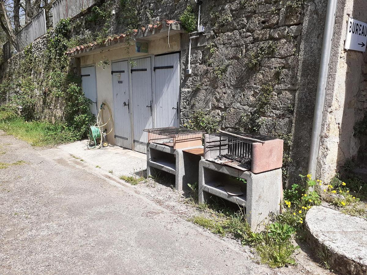 Hotel Le Moulin De Saleth Saint-Antonin Exterior foto