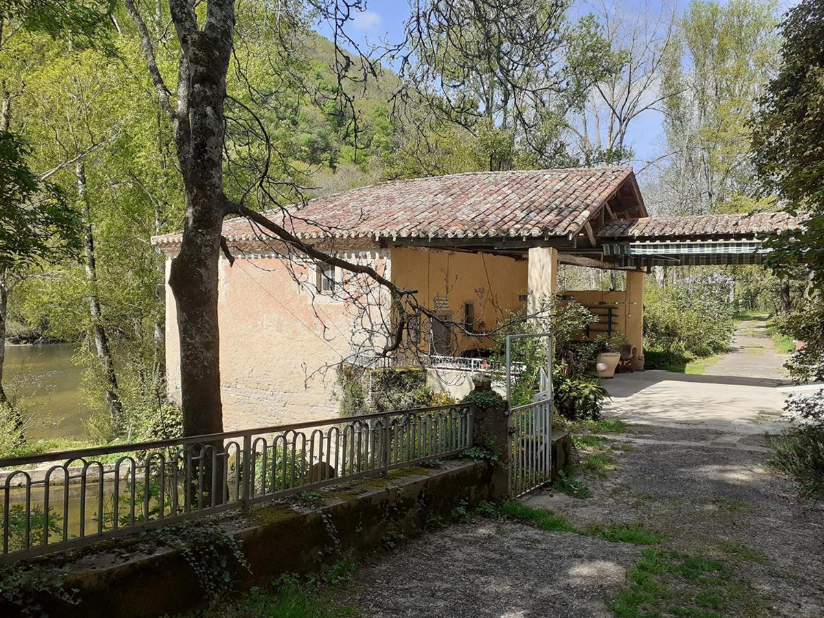 Hotel Le Moulin De Saleth Saint-Antonin Exterior foto
