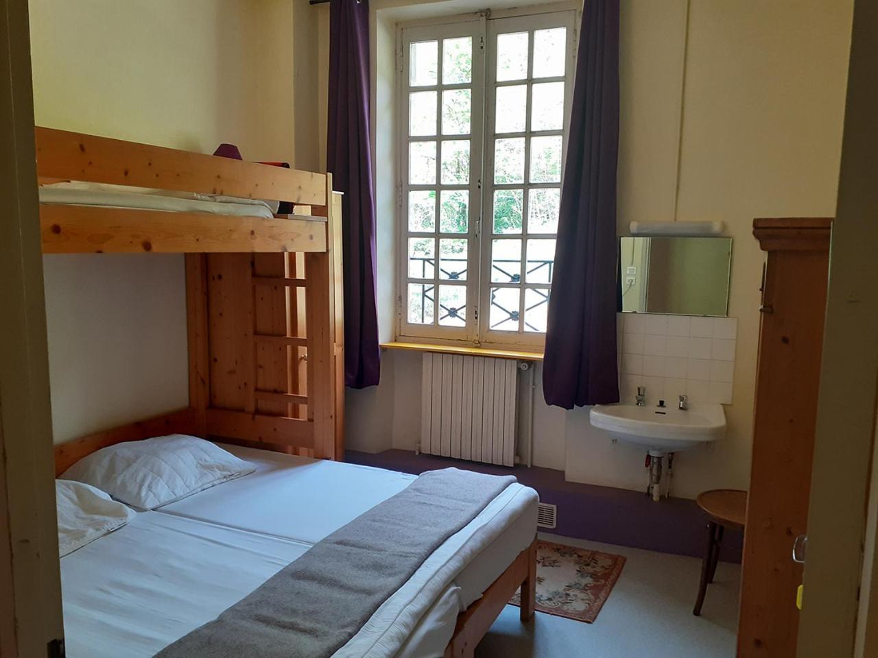 Hotel Le Moulin De Saleth Saint-Antonin Habitación foto