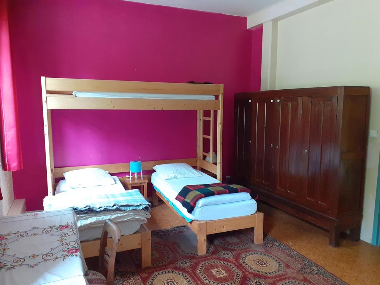 Hotel Le Moulin De Saleth Saint-Antonin Habitación foto