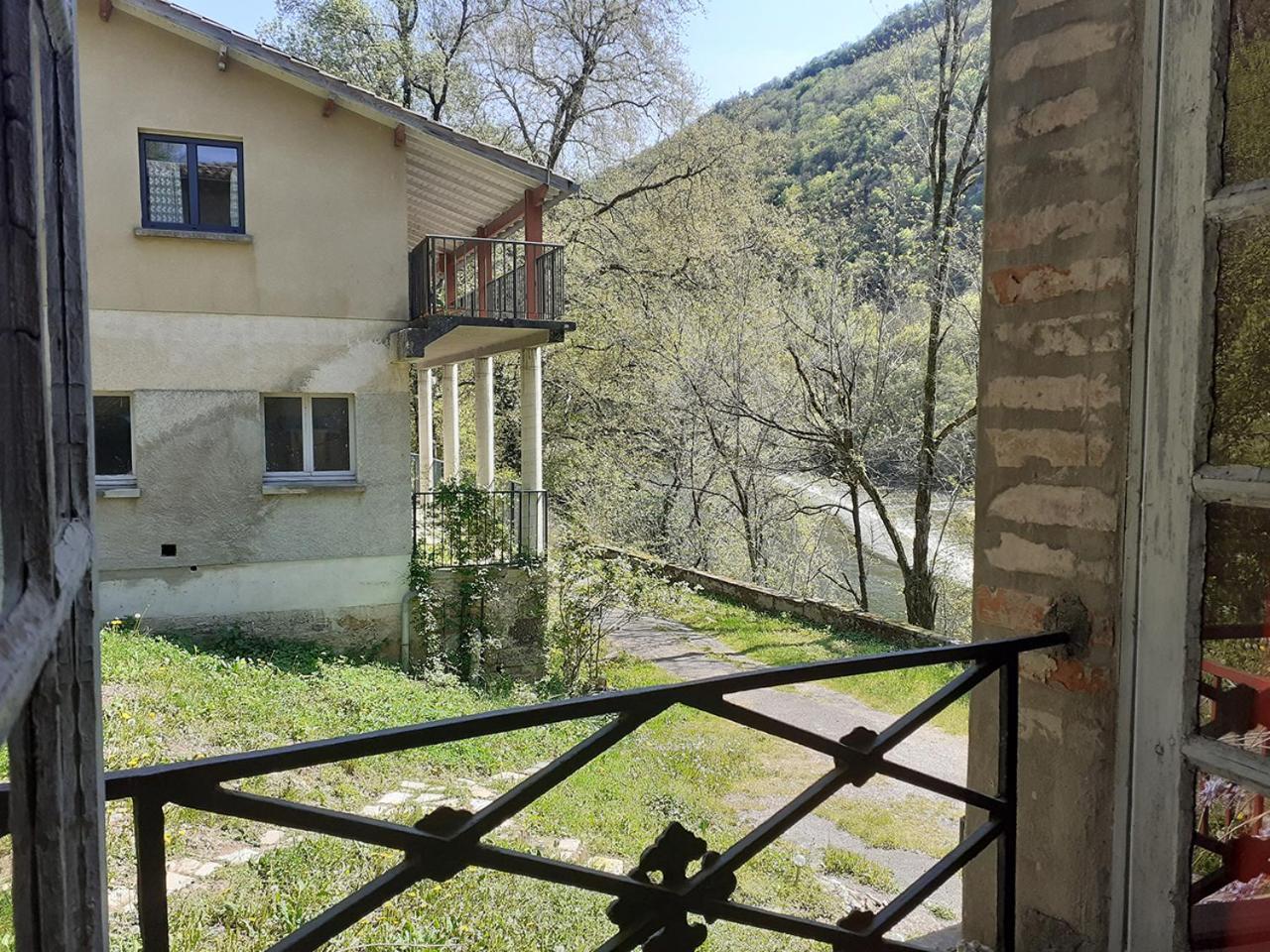 Hotel Le Moulin De Saleth Saint-Antonin Habitación foto